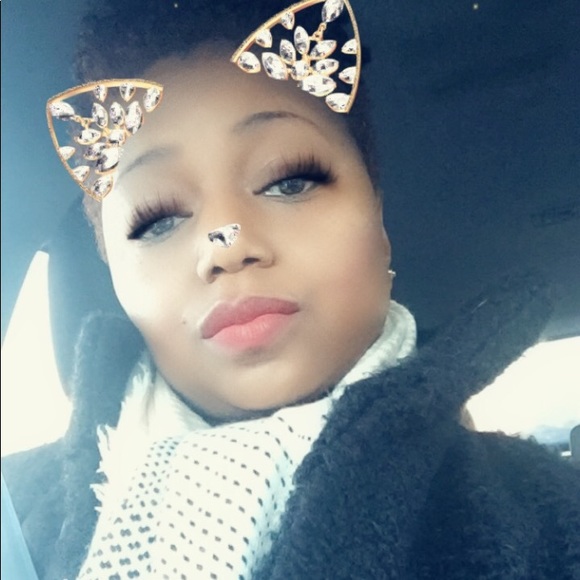 Meet the Posher —— - Picture 1 of 1